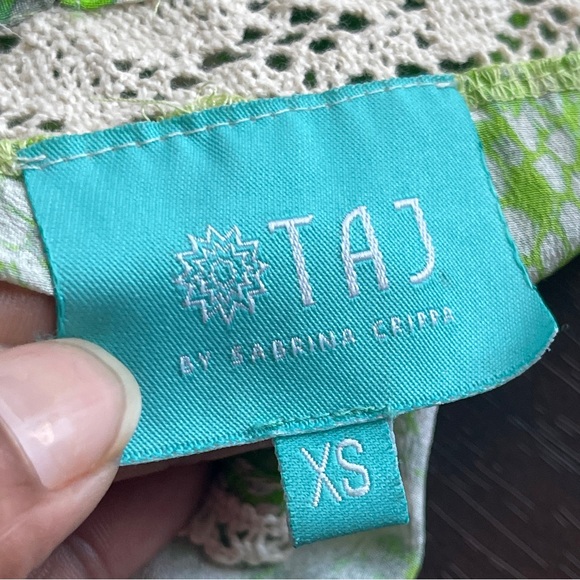 TAJ by Sabrina Crippa | Green 100% Silk Crochet Knit Swim Cover Up Shorts Sz XS - Picture 5 of 7